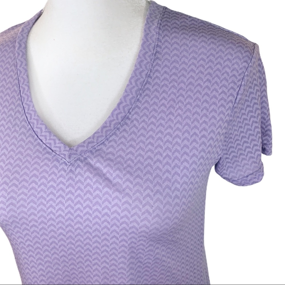 π Avia Purple Chevron Print Workout Tee- M - Picture 3 of 9
